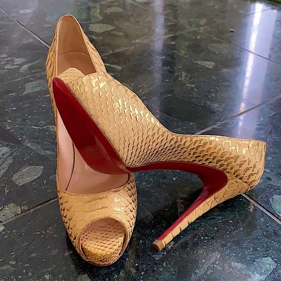 ⭐️AUTHENTIC NWOT Christian Louboutin Python Heel - Picture 9 of 13